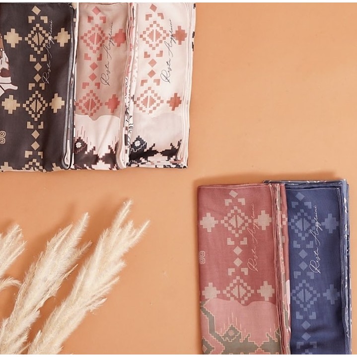 Semanggi Scarf Edisi II By Restu Anggraini