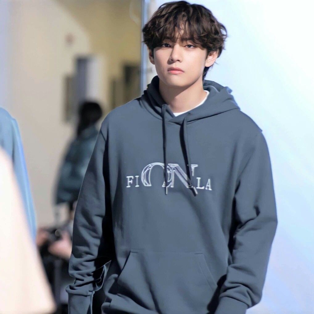HOODIE BORDIR UNISEX FIILA NOW ON V BTS - ATASAN KOREA TERLARIS