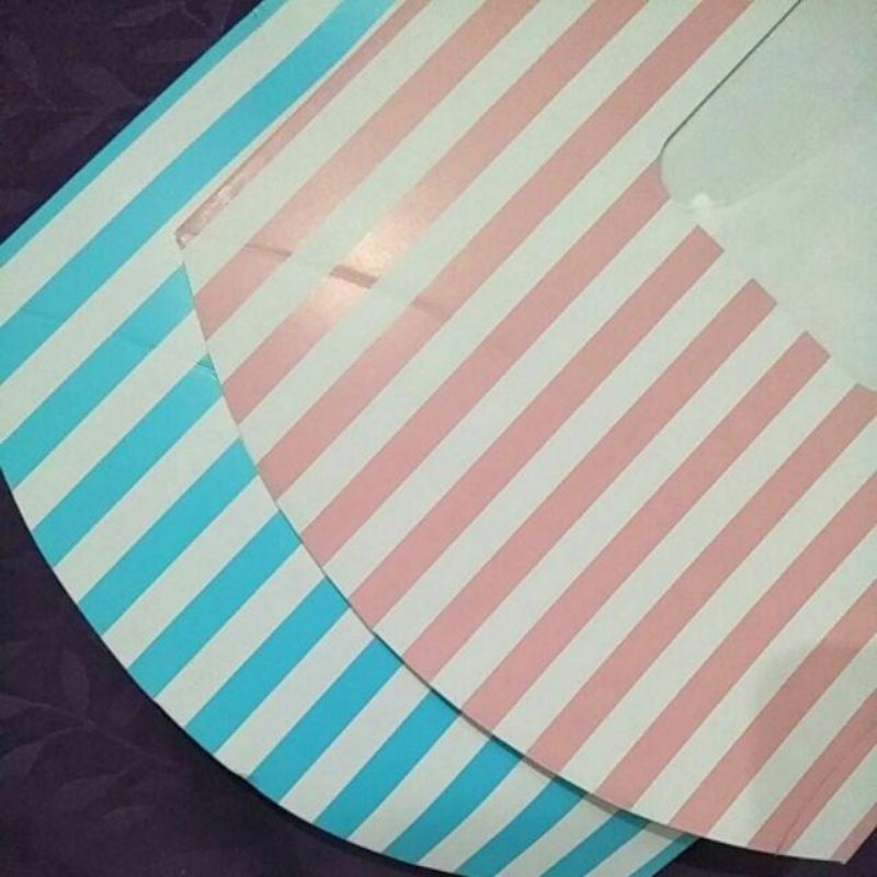 Tambahan Packing Pillow Box dengan Mika didepan