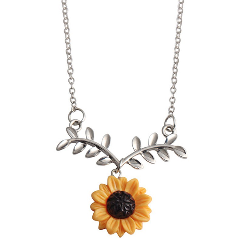 Pendant Pearl Sunflower Necklace Charm Simple Elegant Collarbone Chain Jewelry