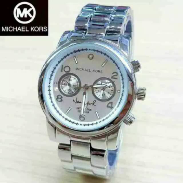 Jam tangan MK