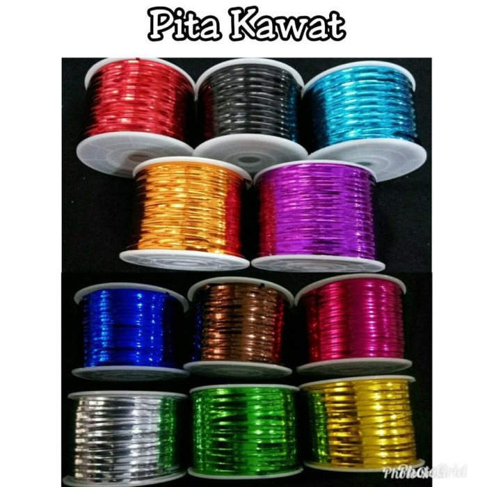 

TALI KAWAT / PITA KAWAT / PITA SOUVENIR PER ROLL