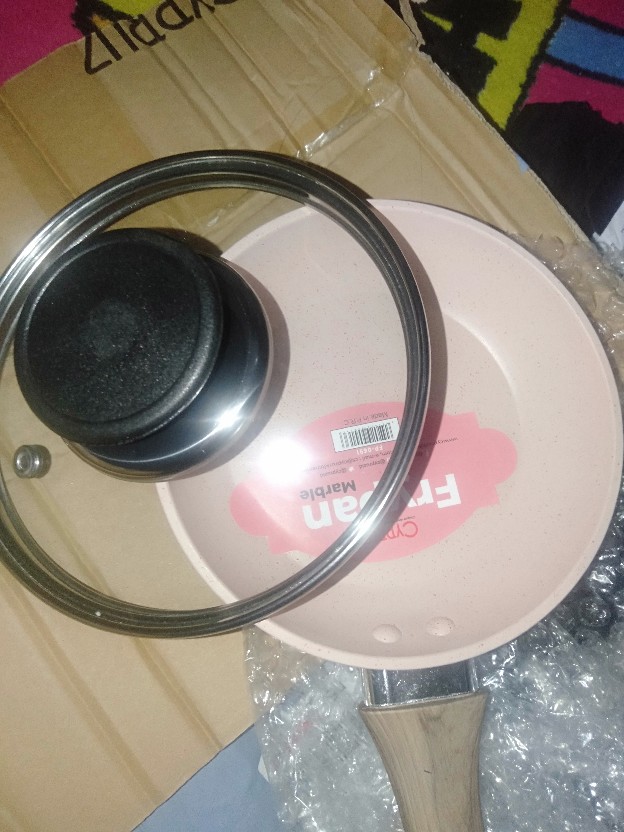 Frying Pan Fry Pan Panci Wajan Kuali Marble Anti Lengket Dengan Tutup Cypruz Brand Belgium.