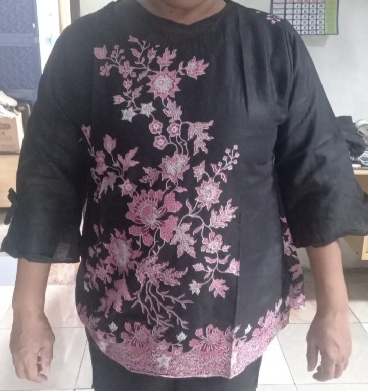 Atasan Seragam Batik Wanita Kantor Terlaris