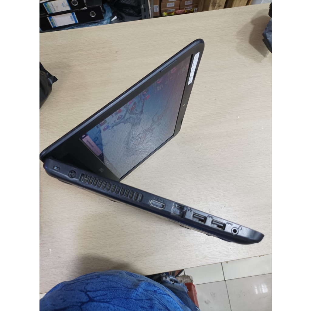 Laptop Leptop Second bekas   DE  INSPIRON CORE I3 GEN 4 RAM 4GB HDD 1TB murah berkualitas