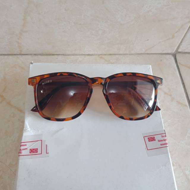 Kacamata fashion lurik DF600