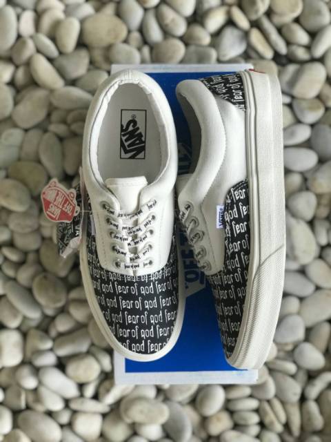 OBRAL VANS ERA MARSHMALLOW GOG PRINT BLACK WHITE WAFFLE ICC
