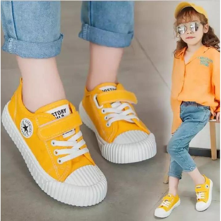 Sepatu Anak Laki-laki &amp; Perempuan Sneaker CLASSIC Casual Warna Kuning