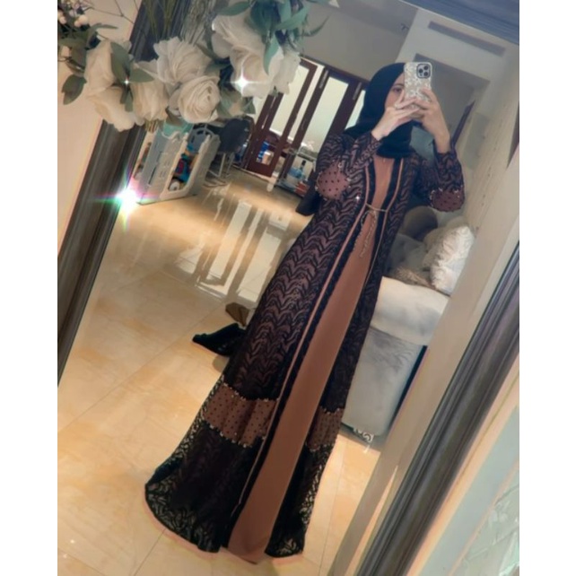 jenna harra jennaharra  DRESS BY KALEELA ID