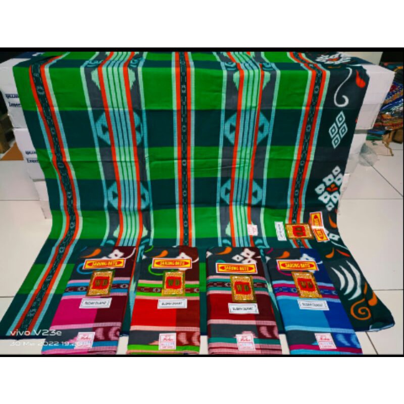 SARUNG GEBENG WANITA WD, / SARUNG BATU WD MOTIF GEBENG