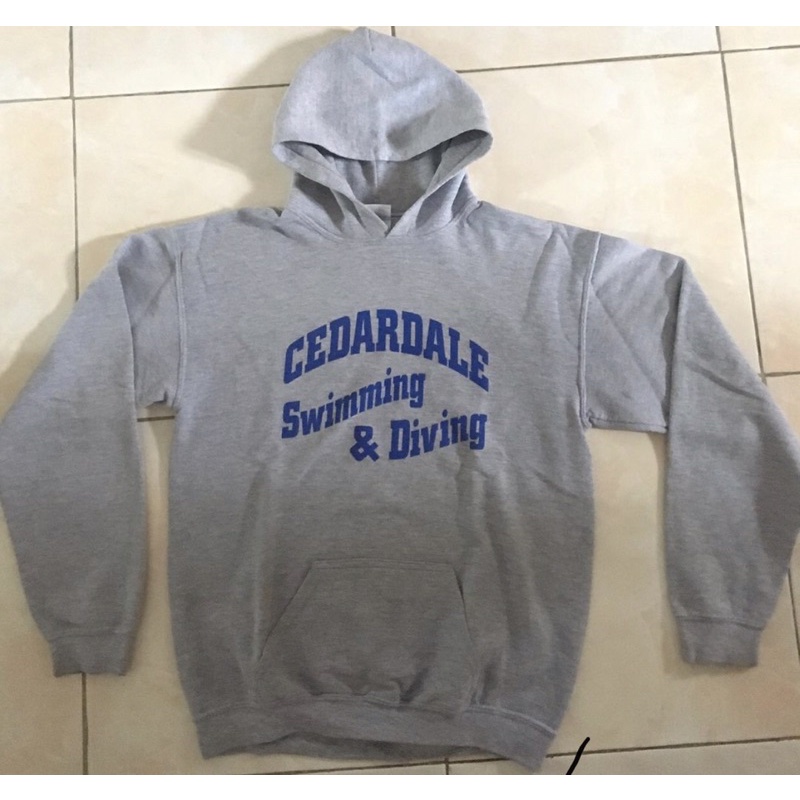 Hoddie tag by Gildan heavy blend