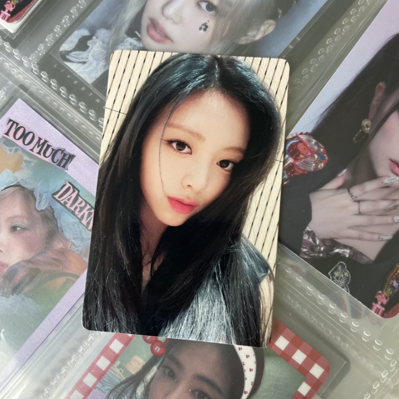 ITZY Yuna - no bad days nbd june photocard pc