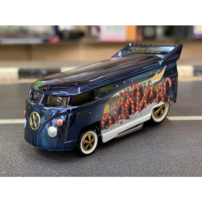 Hotwheels RLC Volkswagen Drag Bus Happy Holidays Loose Pack SHD12
