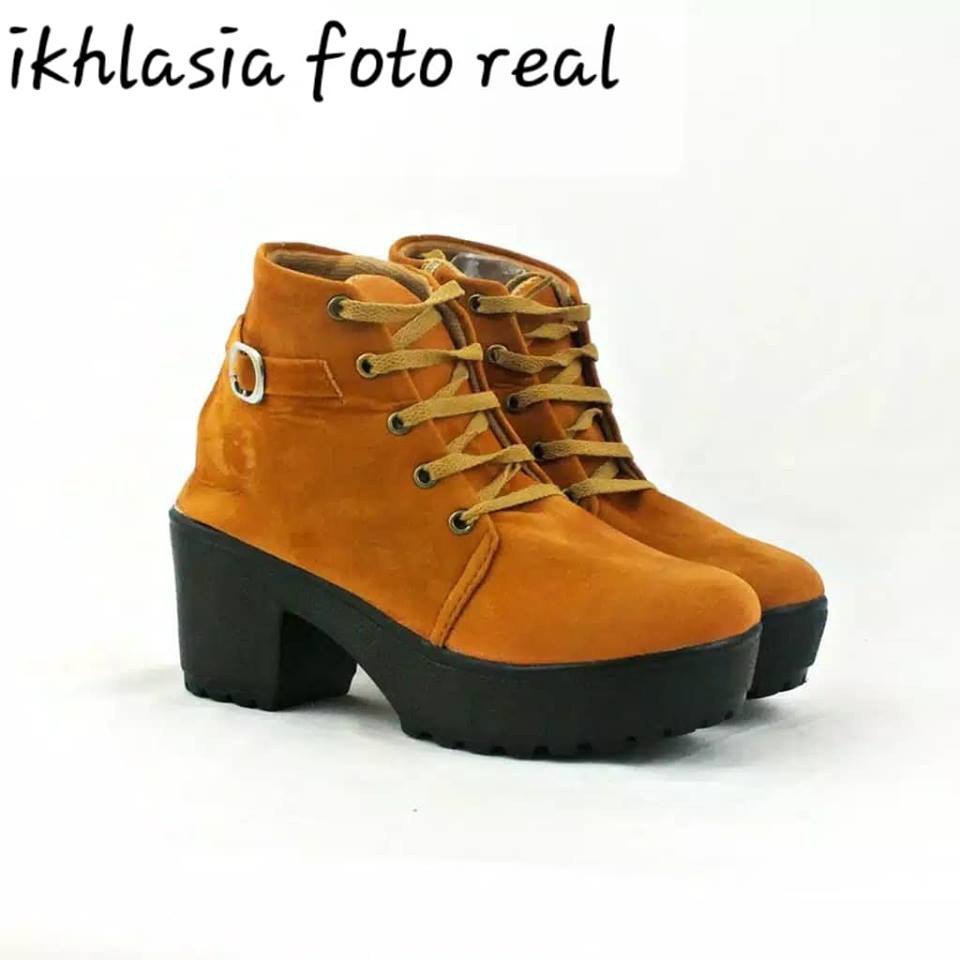 Ikhlasia Sepatu Bots Hells gesper PB03-3