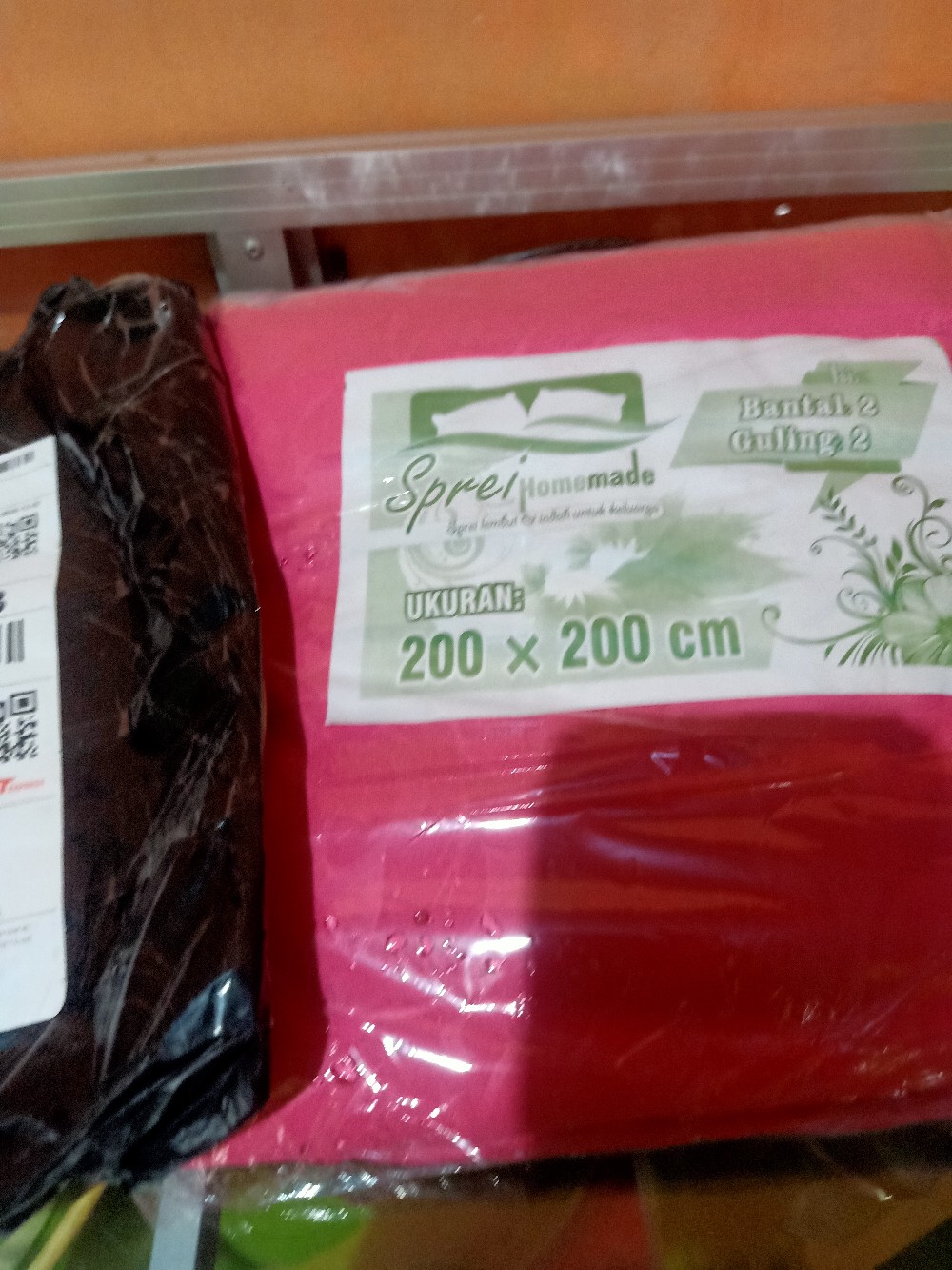 Sprei Polos Emboss Size 120x200, 160x200, 180x200, 200x200