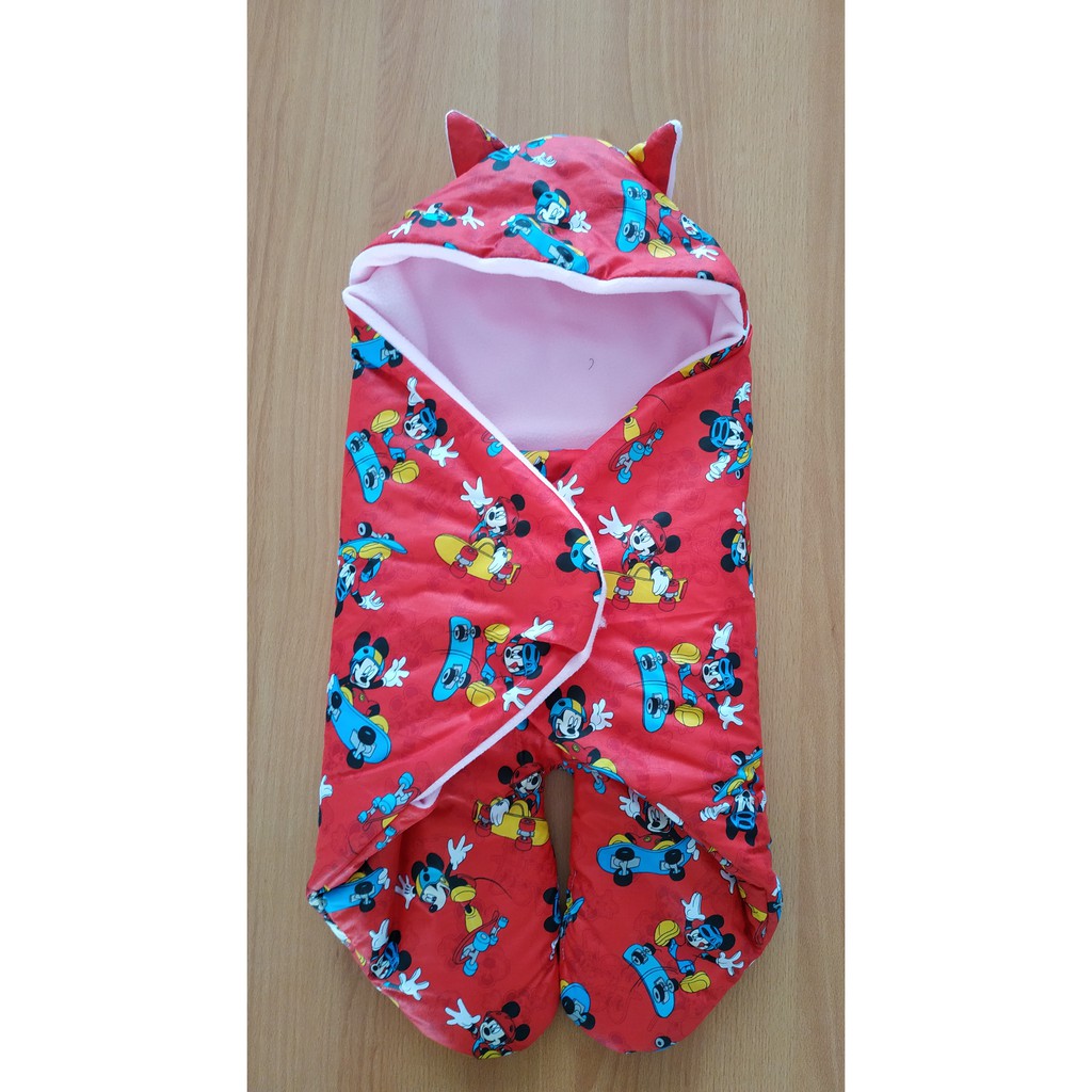 Selimut Bayi Motif Mickey Mouse
