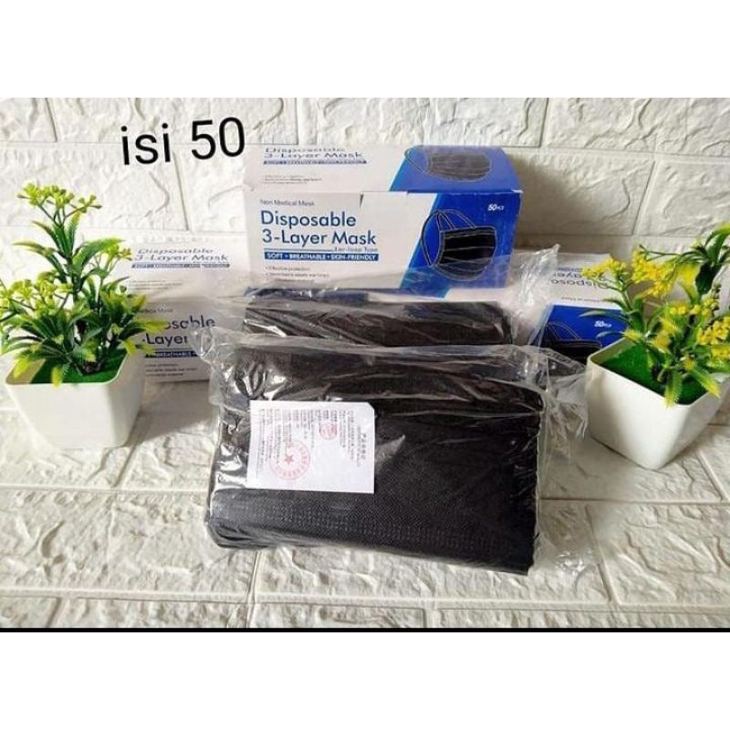 masker hijab hitam