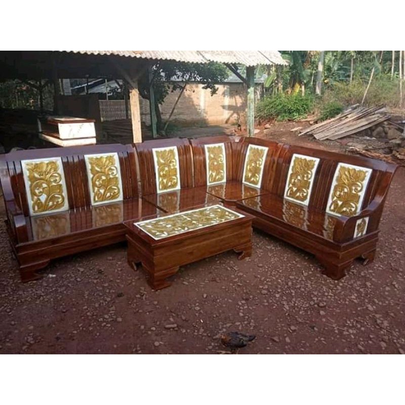 kursi sudut semut jati