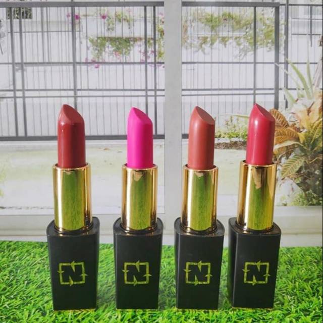 LIPSTIK AYLA NASA
