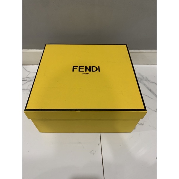 Box Tas Fendi