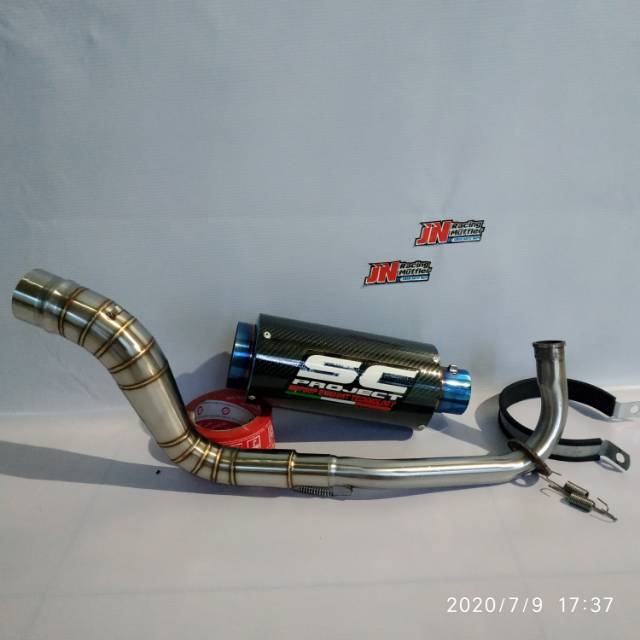 KNALPOT SC PROJECT KARBON UNTUK SEMUA MATIK VARIO BEAT MIO SCOOPY DLL