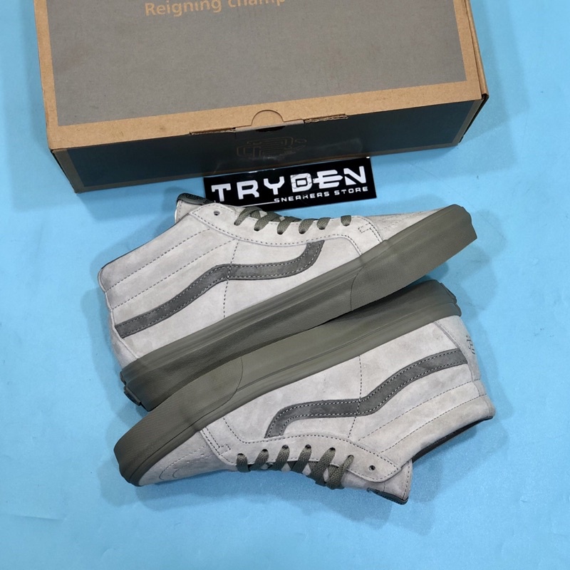 Vans Sk8 Mid X Reigning Champ Grey