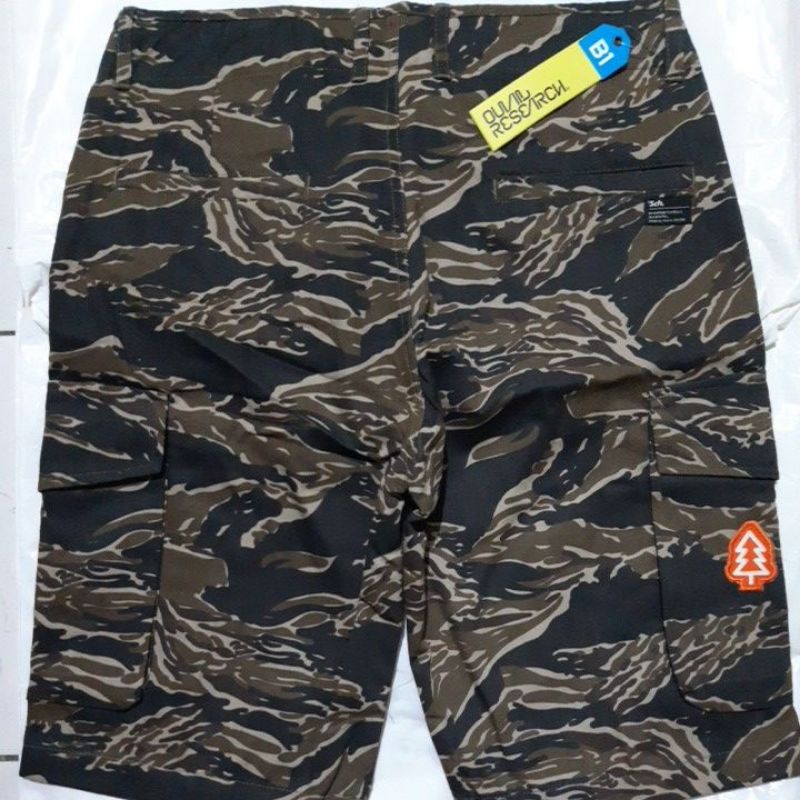 Sch Rsch Ouval Research Gummo Celana Pendek Original Asli Baru size 32 & 30 Warna Pink dan Camo Long