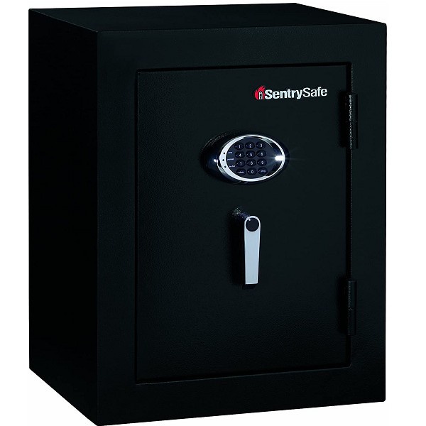 Sentry Fire Safe EF3428E Brankas Tahan Api & Air Digital