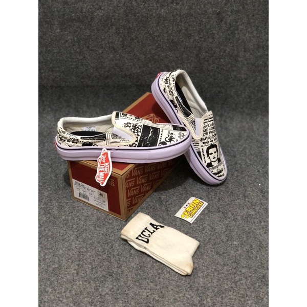 SEPATU VANSS SLIP ON ASHL3Y WILMS NEWS PAPER WHITE MOTIF KORAN