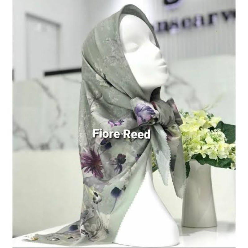 Buttonscarves fiore extended voile
