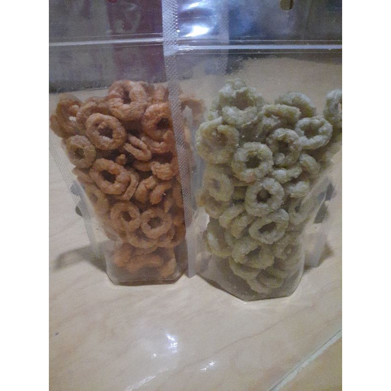 

kelanting gurih dan pedas