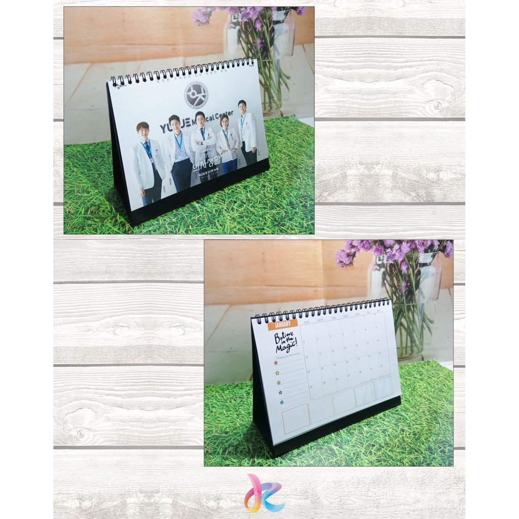 Jual Custom Kalender Duduk Kalender Meja Termurah Isi 61 Cover Satu Sisi 210gsm Shopee 