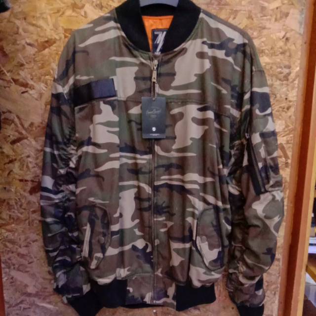 Jaket bomber Emwe consep oryginal