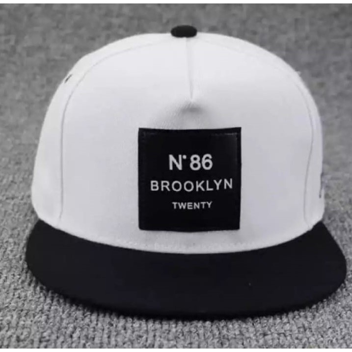 Topi Pria Snapback Distro TERBARU Trendy/topi pria dewasa snapback terlaris/realpict