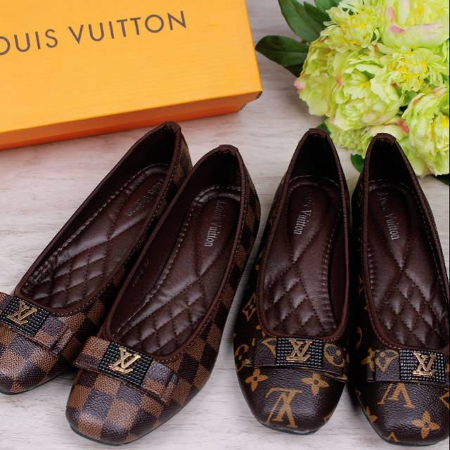 Sepatu Flat Louis Vuitton Ribbon Nervene #1375/50647