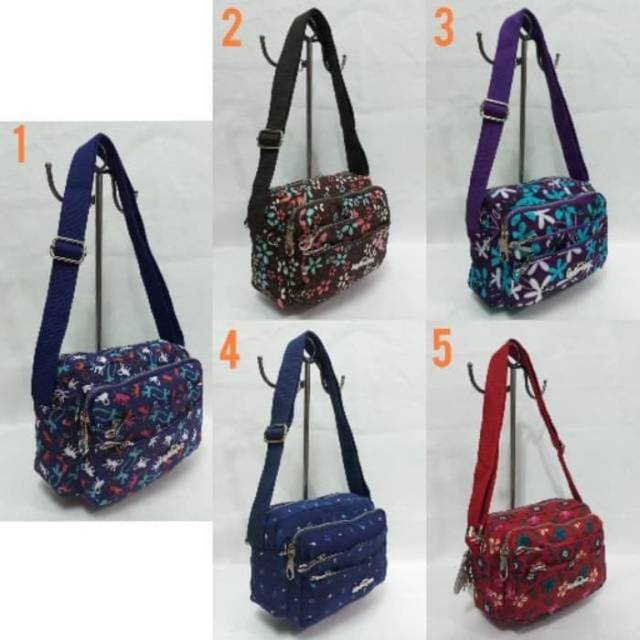 TAS SELEMPANG WANITA KIPLING MOTIF 5 RUANG