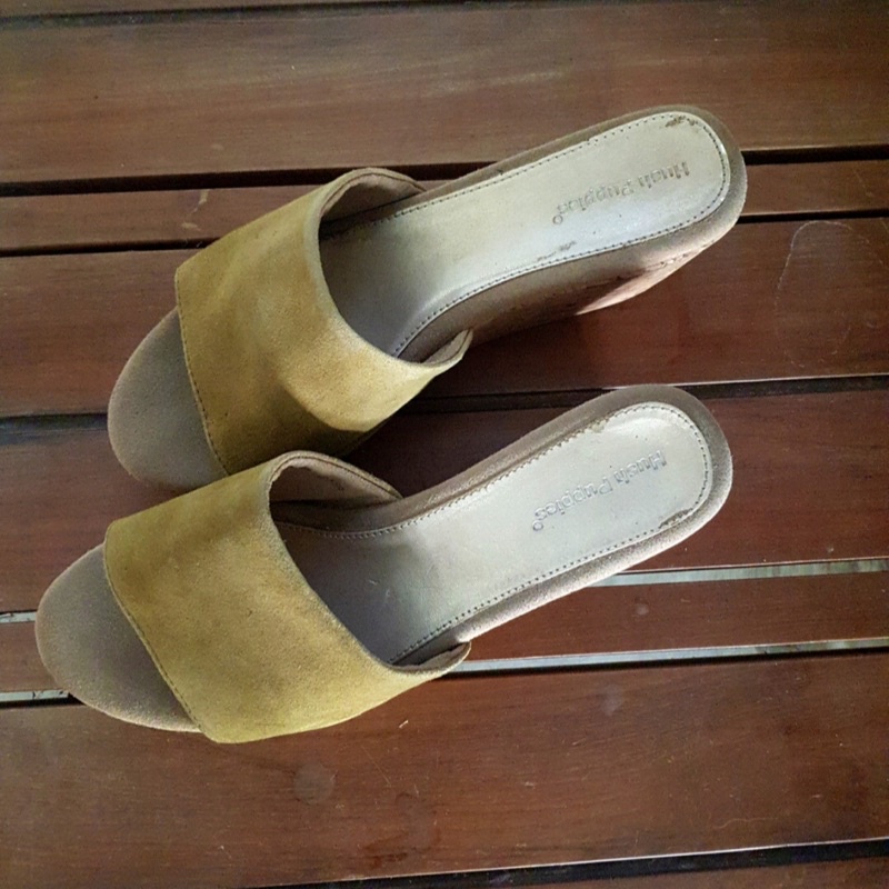 Preloved Sandal Wedges Hush Puppies Mustard Size 38