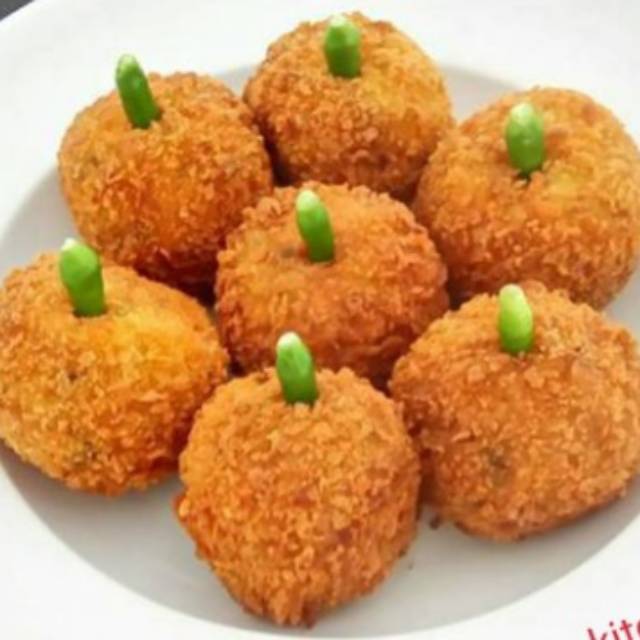 

Kroket kentang Ayam sayur dan mozarella 10 pcs Frozen