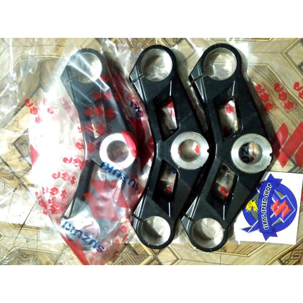 SEGITIGA GSX 150 ORIGINAL SUZUKI  SGP