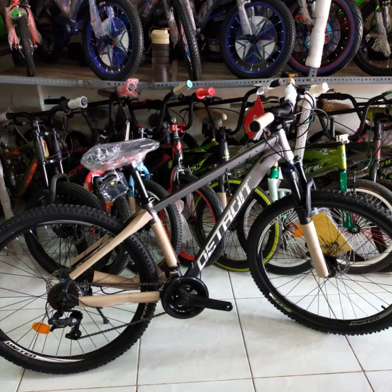 MTB 27,5 UNITED DETROIT EZ