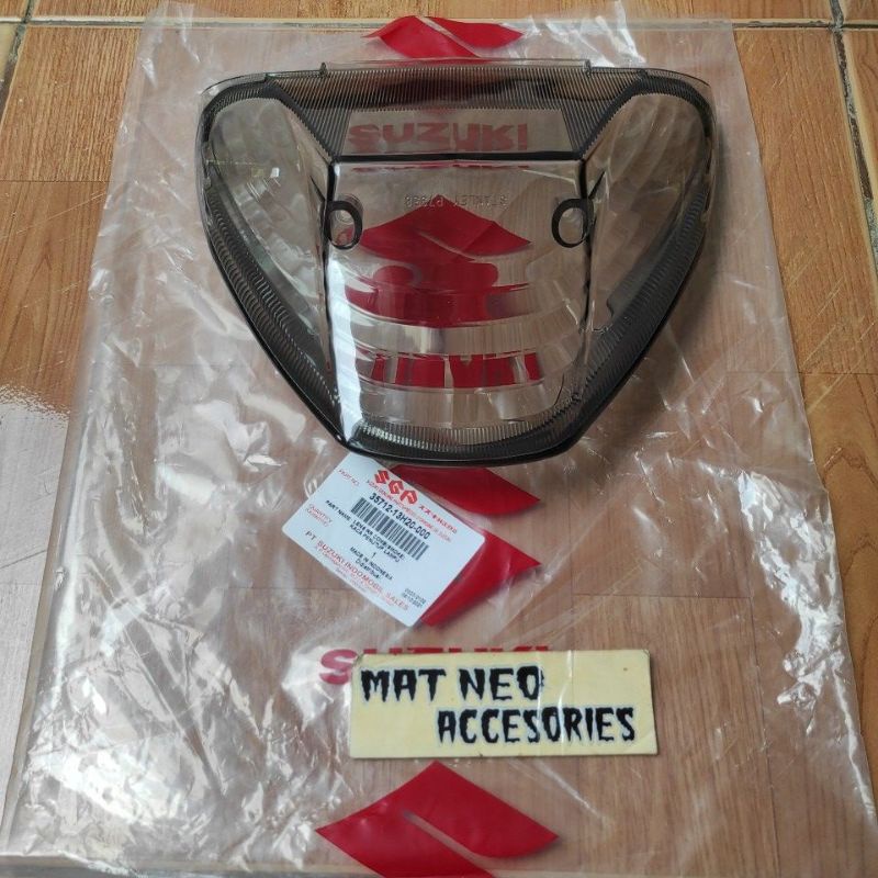 mika lampu stoplamp belakang skywave 125 NR warna smoke original sgp