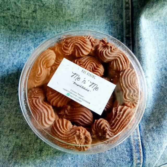 

Kue "Semprit Cokelat