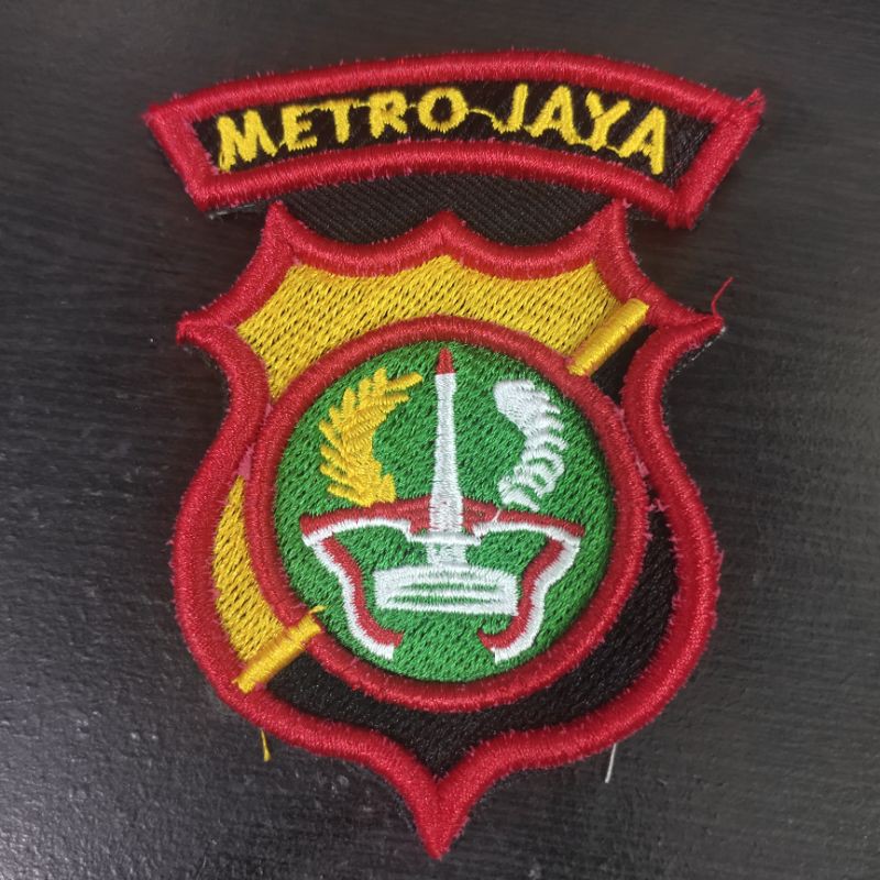 logo badge bordir timbul metro jaya