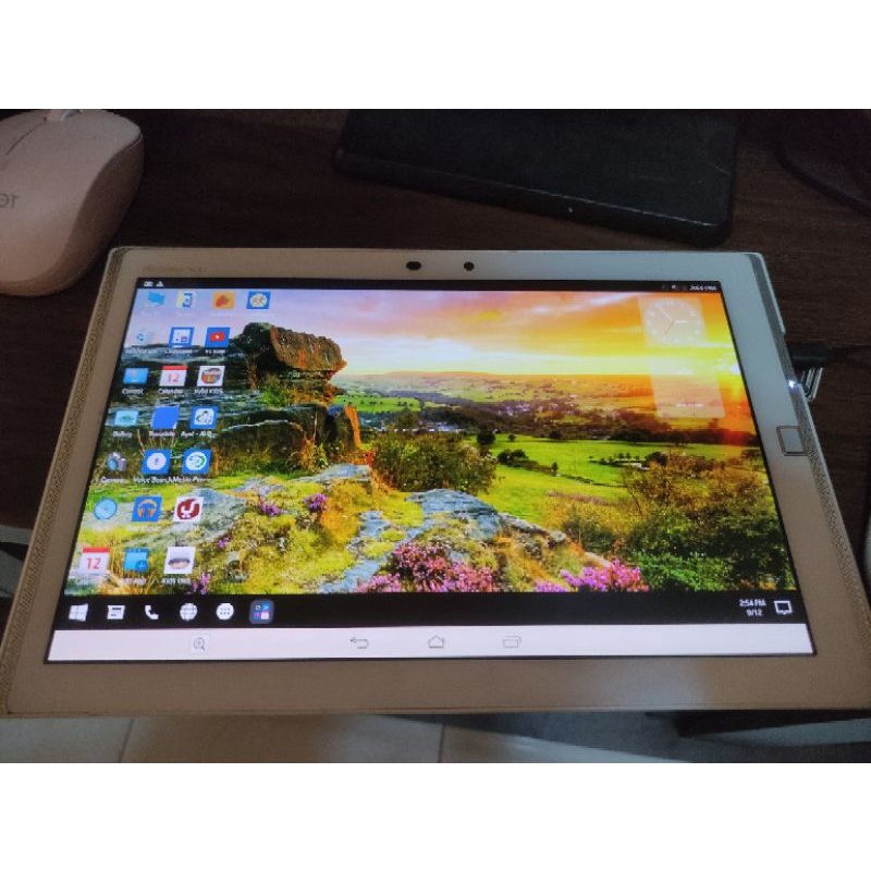 tablet Fujitsu f03g