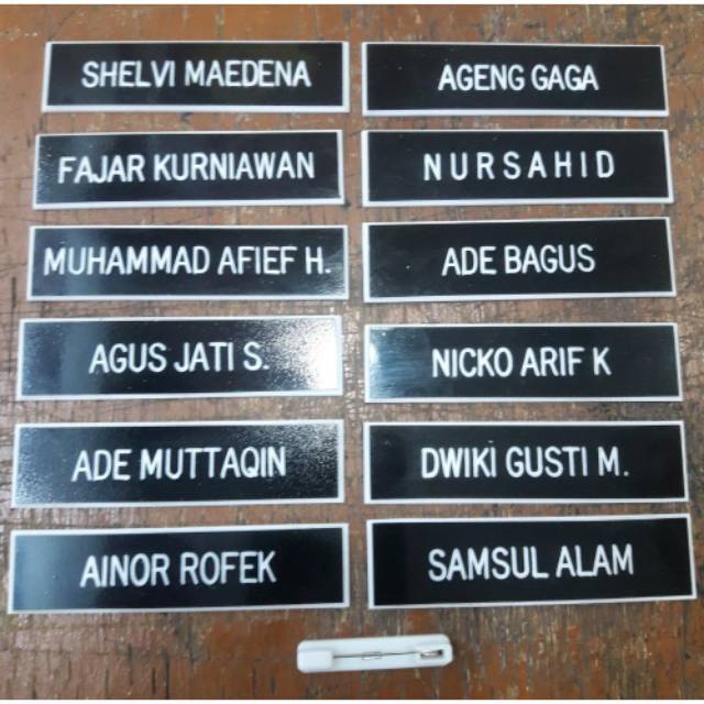 

Name Tag Resin Peniti By Dhuha Printing Termurah