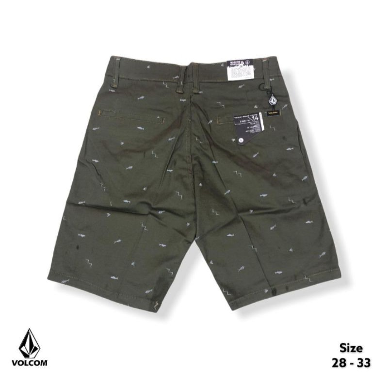 celana pendek volcom