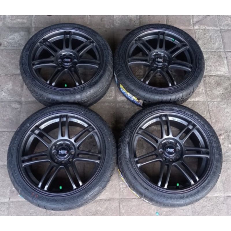 Velg Mobil Second Boon(Hsr) Ring 17x7,5 Pcd Baut 4x100/114 + Ban 215 40 R17 Buat Jazz Brio Calya Vio