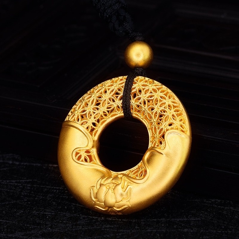 [Ready Stock]Fashion Gold Lotus Pendant Hollow Necklace