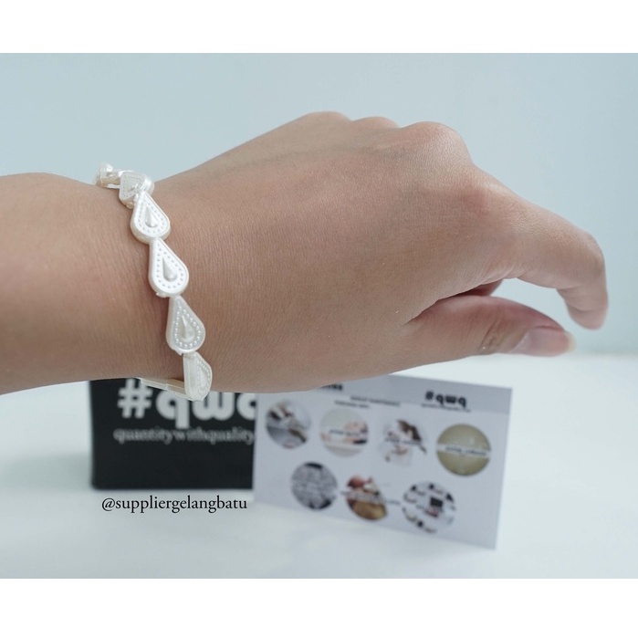 GELANG Mutiara Sintetis OVAL motif ALPUKAT WHITE PEARL kado anak anak