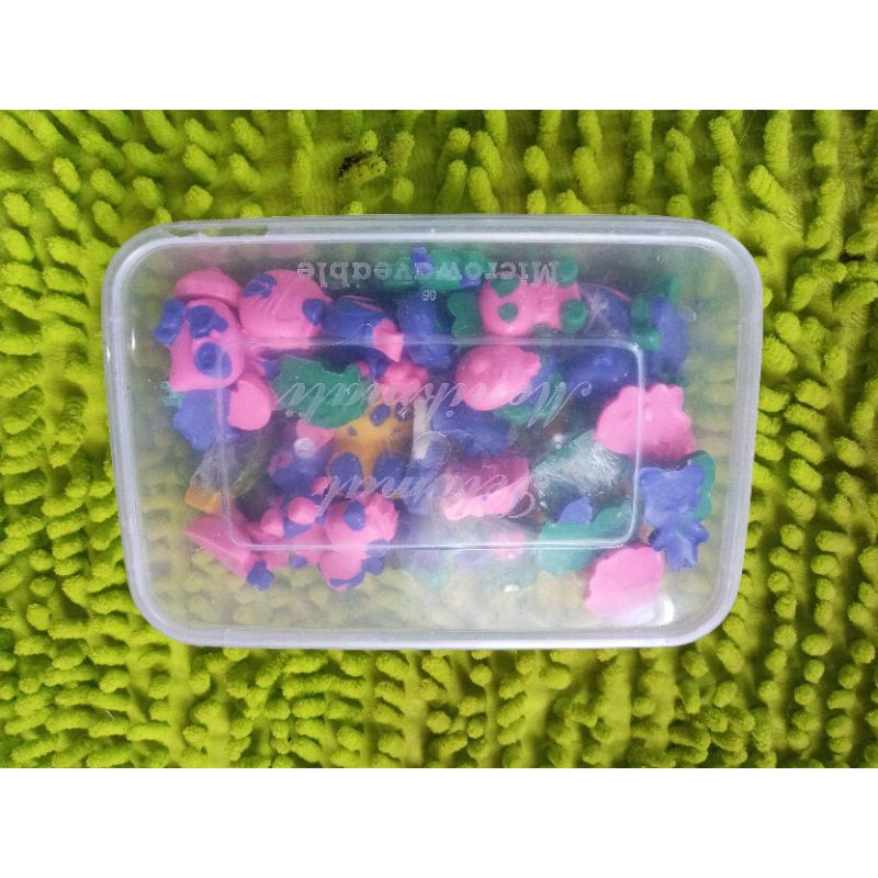 

coklat karakter